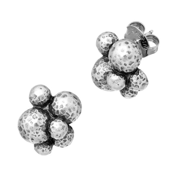 Bubbles stud earrings in silver